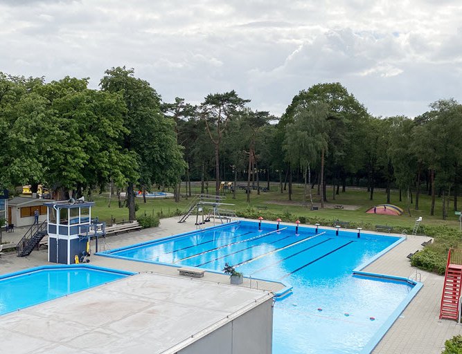 Buitenbad Bosbad Putten is geopend voor baanzwemmen