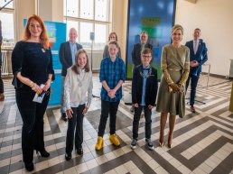 Muziekakkoord Noordwest Veluwe ondertekend, Erevoorzitter Koningin Máxima neemt vlag in ontvangst