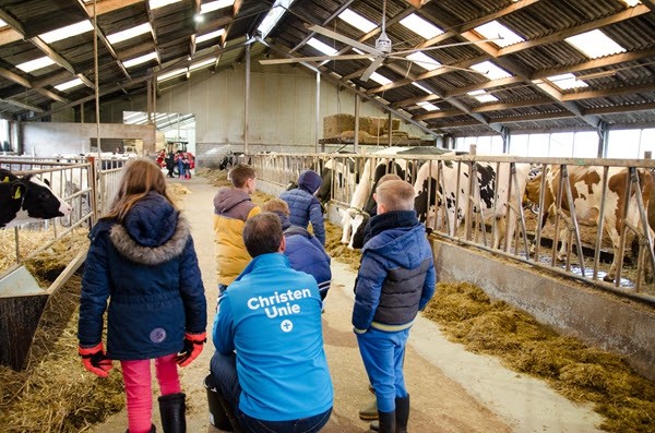 ChristenUnie Putten: ​Ieder kind bezoekt een boerderij
