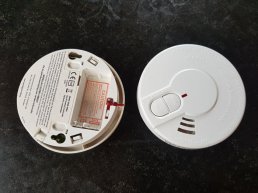Rookmelders in huis verplicht vanaf 1 juli