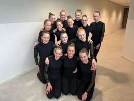 Jazzdans Orion schittert op de vloer bij Dance2Demo 