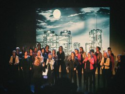 Popkoor Stick Together geeft zomerconcert
