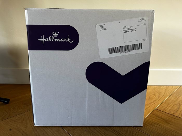 Dikke kus door de brievenbus - Puttensezaken.nl