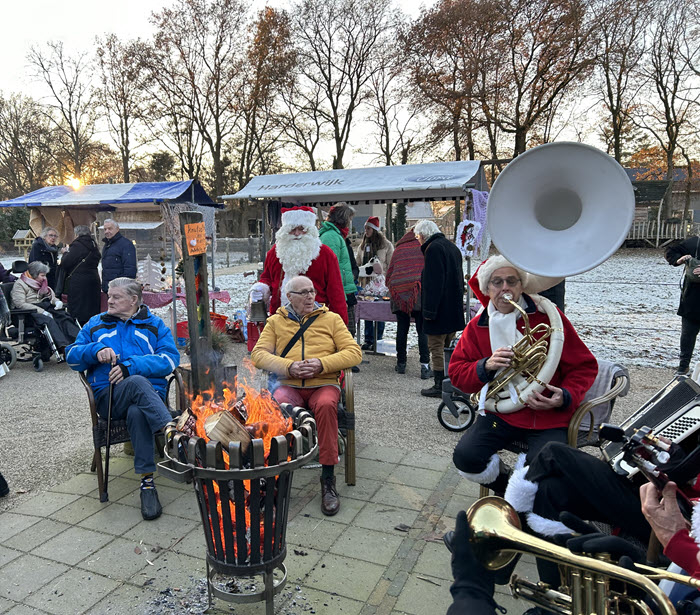 ​Kerstmarkt bij Zorgerf Buiten-Land