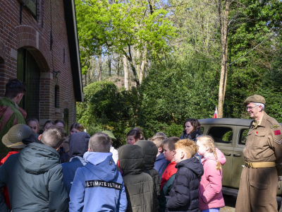 Museum De Tien Malen bedankt groep 6 van De Akker