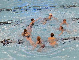 Sportieve workshop en show synchroonzwemmen op vrijdag 27 juni in zwembad de Zanderij in Ermelo