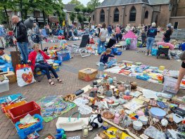 ​Inschrijving voor de kleedjesmarkt op het Kerkplein van start