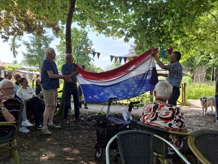 ZorgErf opent het Uutkiekplekje