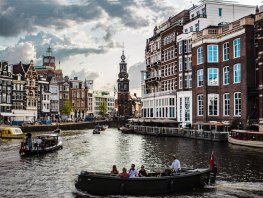 Vijftig klassieke schepen doen Zeewolde aan