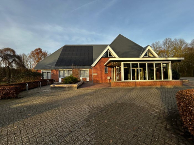 ​Gemeente neemt tijdelijk beheertaken aula Schootmanshof over