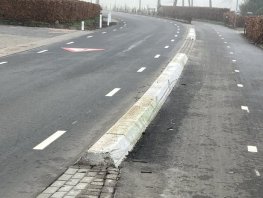 ​College houdt vast aan betonnen rijbaanscheiding Telgterweg