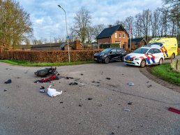 Brommerrijder gewond na botsing met auto