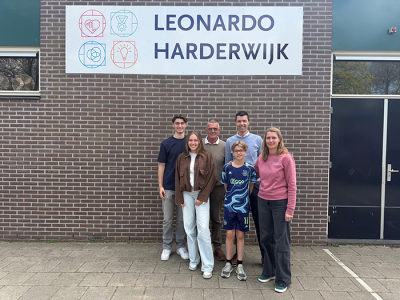 Leerlingen Leonardo lopen vierduizend euro bijeen voor Stichting Mago