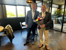  Koninklijke onderscheiding voor oud-raadslid De Goffau