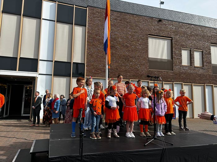 Putten viert Koningsdag 3