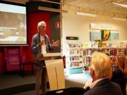 ​Bibliotheek start zoektocht nieuwe dorpsdichter