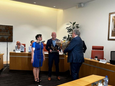 ​Raad neemt afscheid van wethouder Van Nieuwenhuizen
