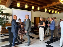 ​Putten neemt afscheid van wethouder Van Nieuwenhuizen