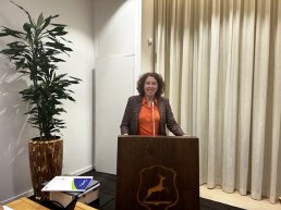 ​Niet wegkijken, maar bewust maken (column)